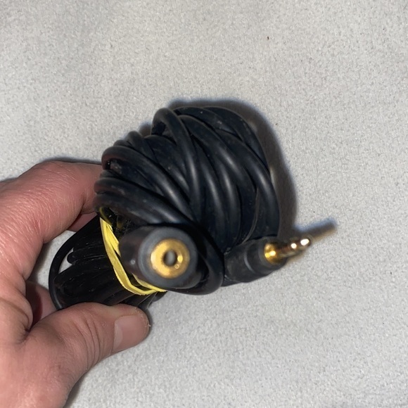 💰4 for $30 💰 stereo 3.5mm extension cable, male to female black works fine - Picture 3 of 4